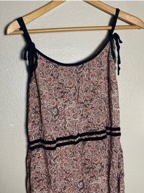 Sleeveless Paisley Summer Dress with Navy Trim phoebe buffay inspo y2k medium